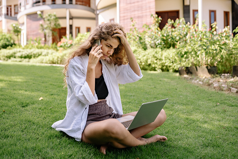 What Professional Landscaping Booking App Should I Use